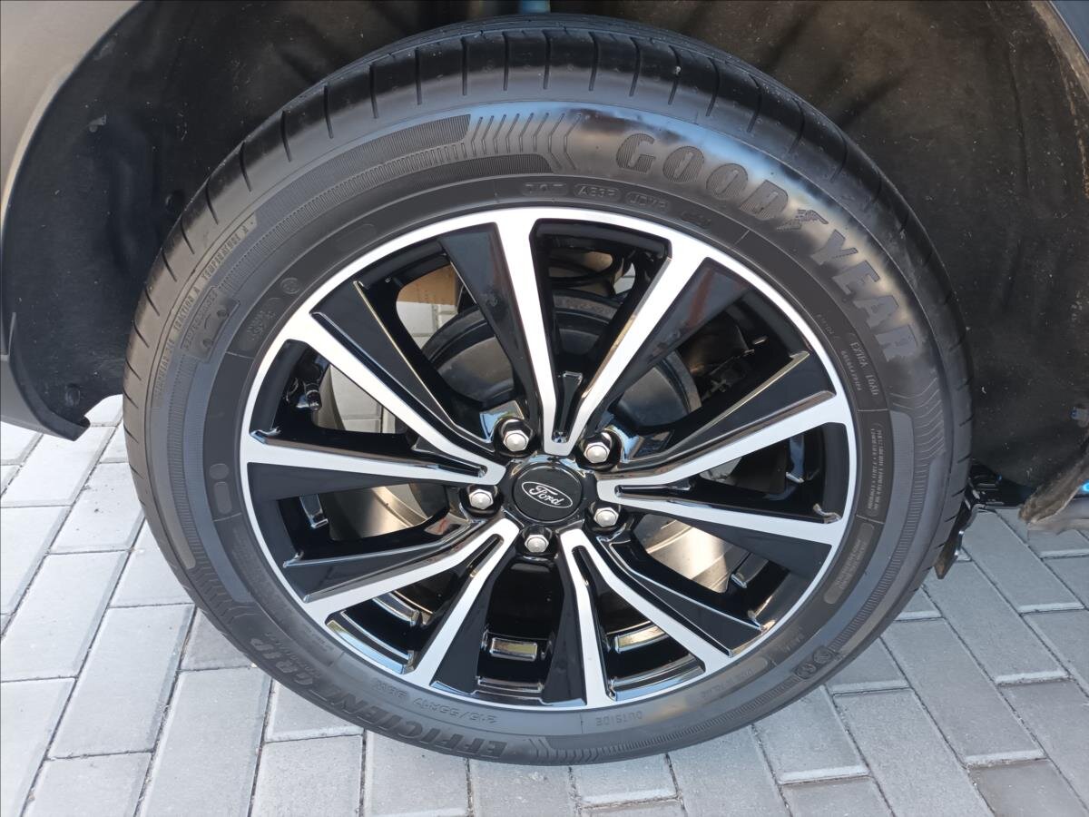 Ford Puma Hatchback 999,0 92 kw