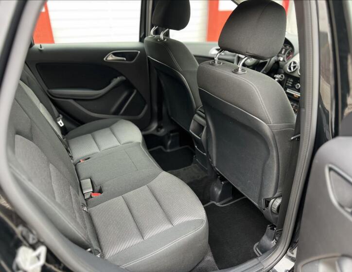 Mercedes-Benz Třídy B 17