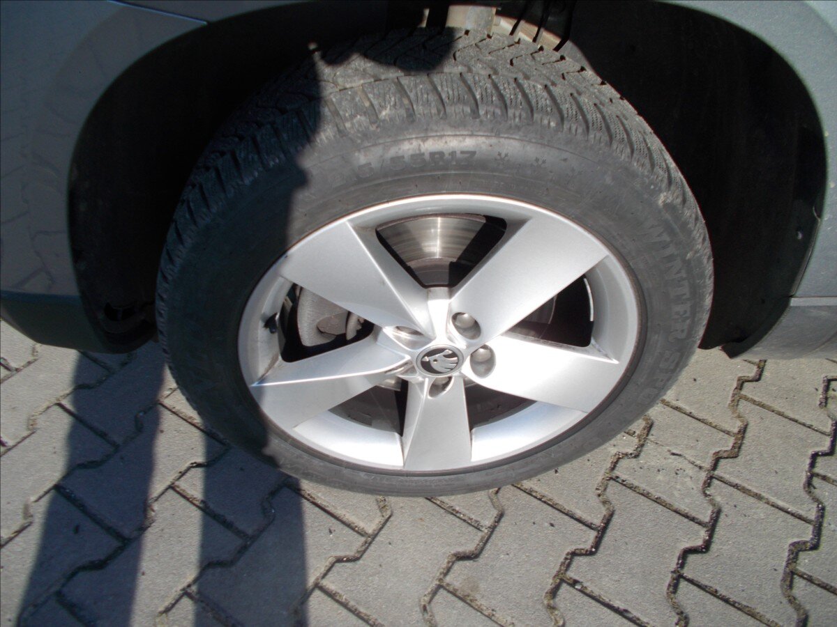 Škoda Karoq SUV / Terénní 2,0 l 110 kw