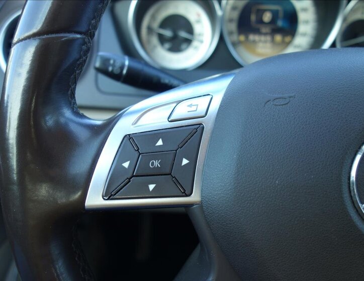 Mercedes-Benz Třídy C Sedan 3,0 l 170 kw