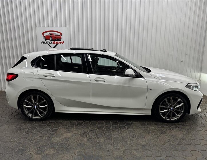 BMW Řada 1 Hatchback 2,0 l 131 kw