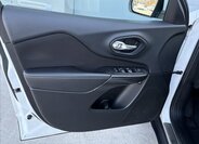 Jeep Cherokee SUV 2,0 l 103 kw