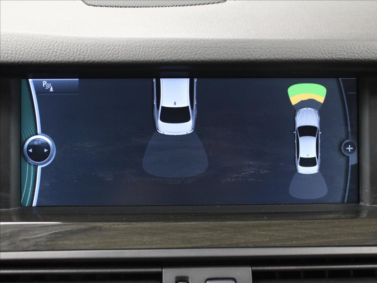 BMW Řada 5 Sedan / Limuzína 3,0 l 150 kw