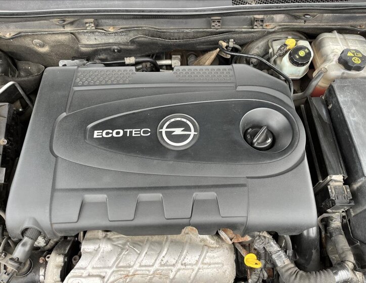 Opel Insignia Liftback 2,0 l 96 kw