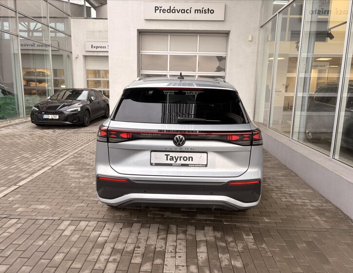 Volkswagen Tayron SUV / Terénní 2,0 l 110 kw