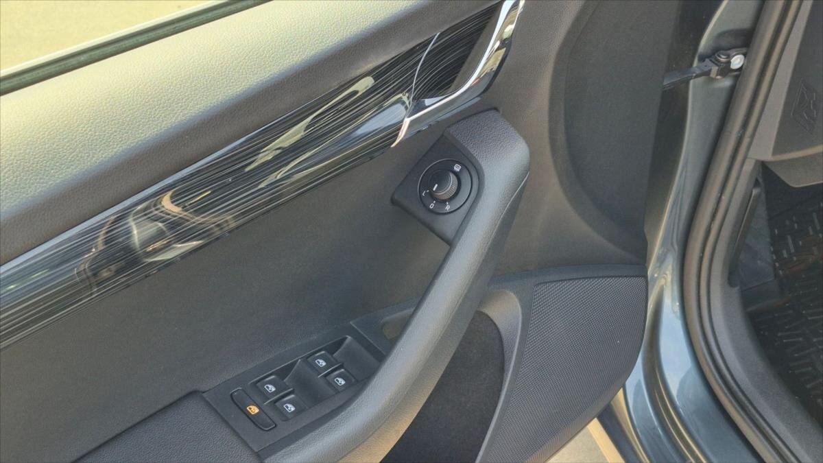 Škoda Octavia Kombi 1,5 l 110 kw