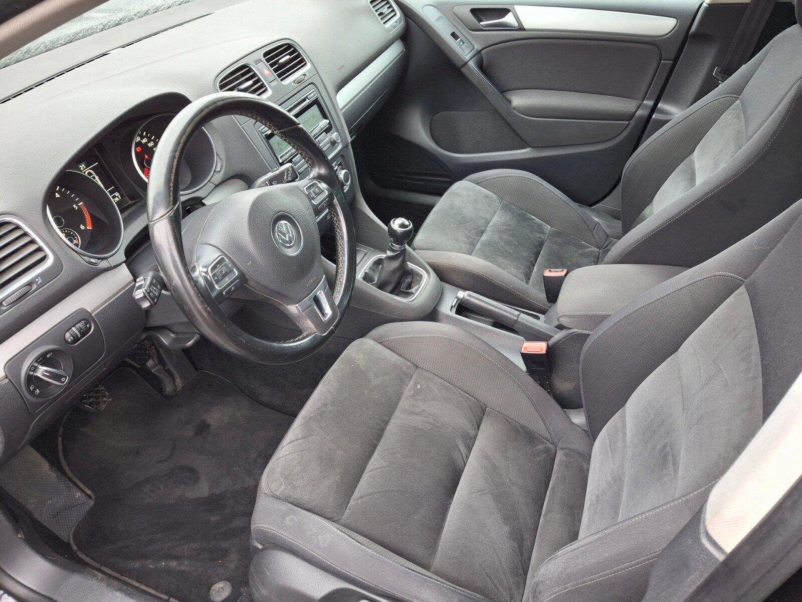 Volkswagen Golf Hatchback 1,6 l 77 kw