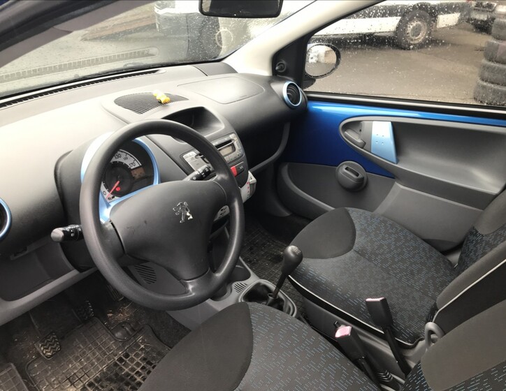 Peugeot 107 7
