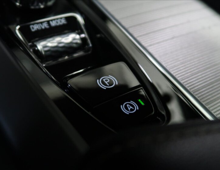 Volvo V60 Kombi 2,0 l 140 kw