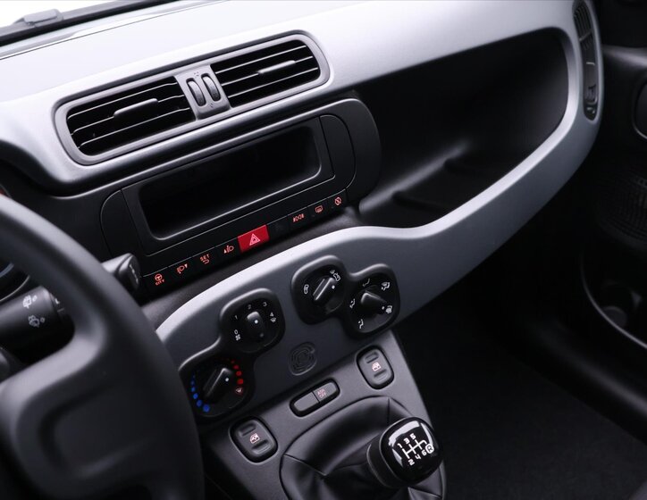 Fiat Panda Hatchback 999,0 51 kw