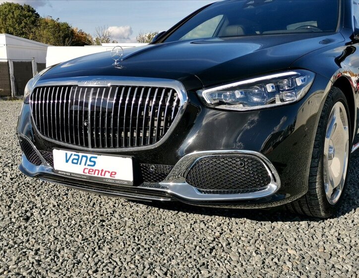 Mercedes-Benz Třídy S Ostatní 6,0 l 450 kw