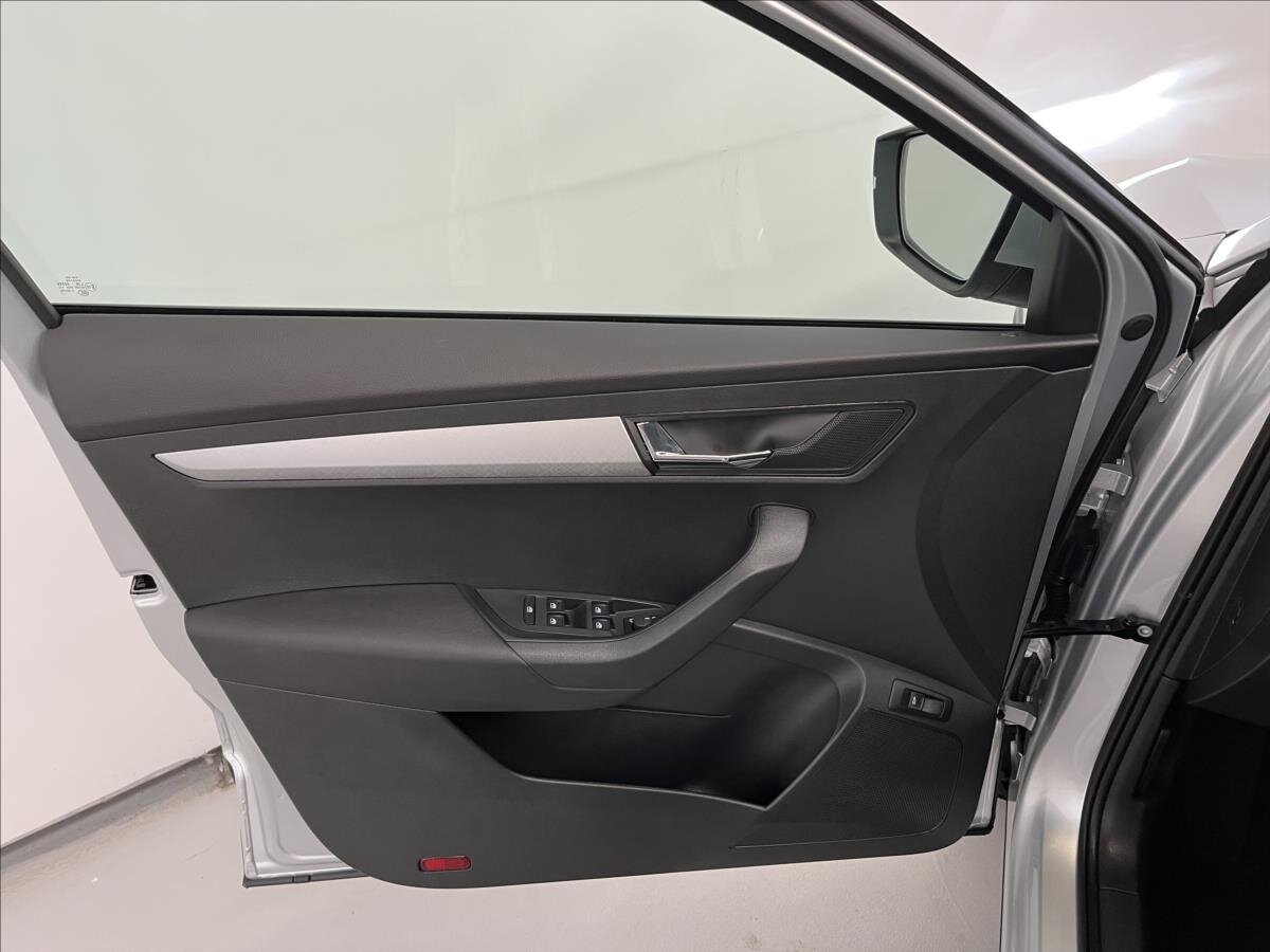 Škoda Karoq SUV 1,5 l 110 kw