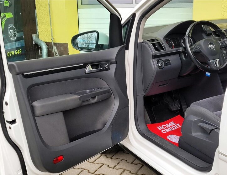 Volkswagen Touran MPV 1,4 l 103 kw