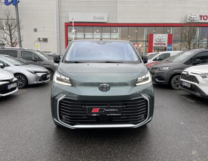 Toyota ProAce Verso 19