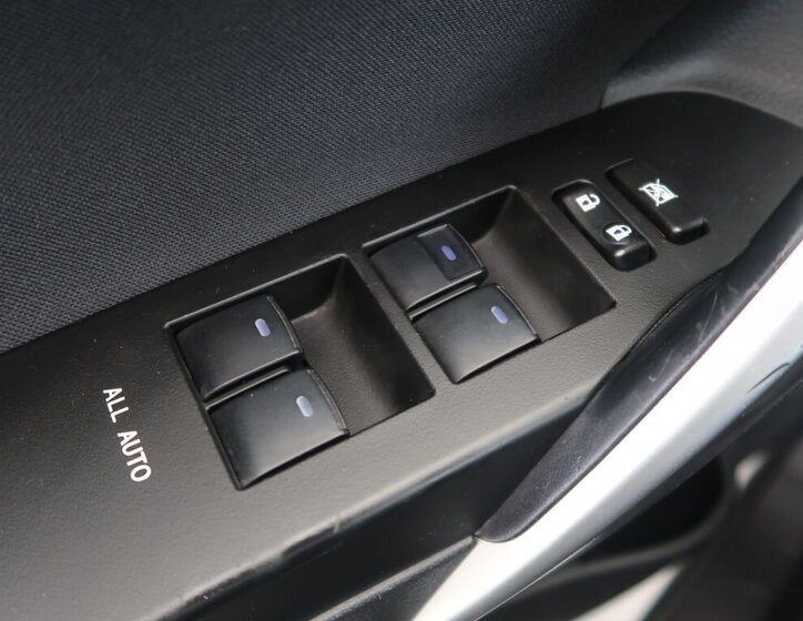 Toyota Auris Hatchback 1,6 l 97 kw