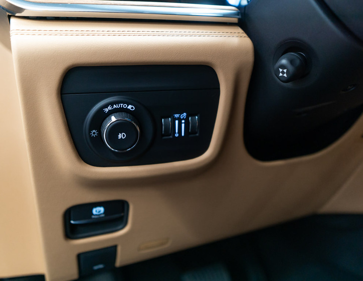 Jeep Grand Cherokee 25