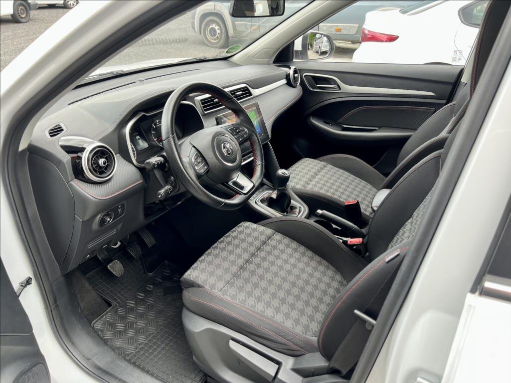 MG ZS Hatchback 1,5 l 78 kw