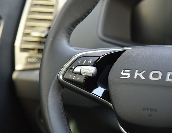 Škoda Karoq SUV 1,5 l 110 kw