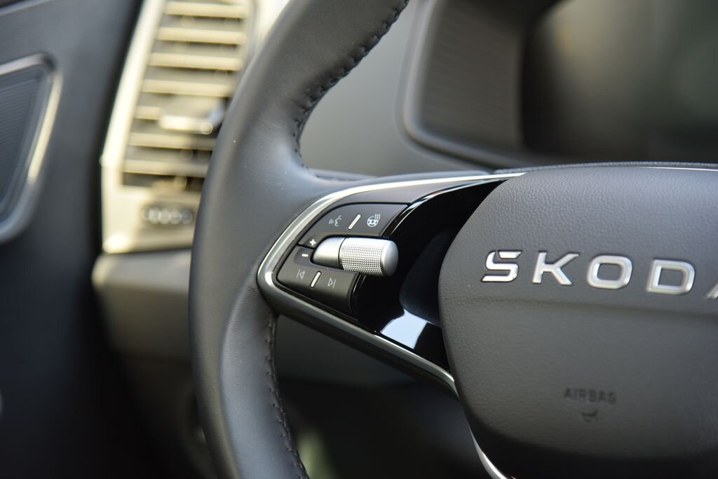 Škoda Karoq SUV 1,5 l 110 kw