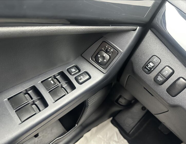 Mitsubishi Lancer 18