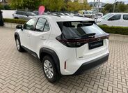 Toyota Yaris Cross 4