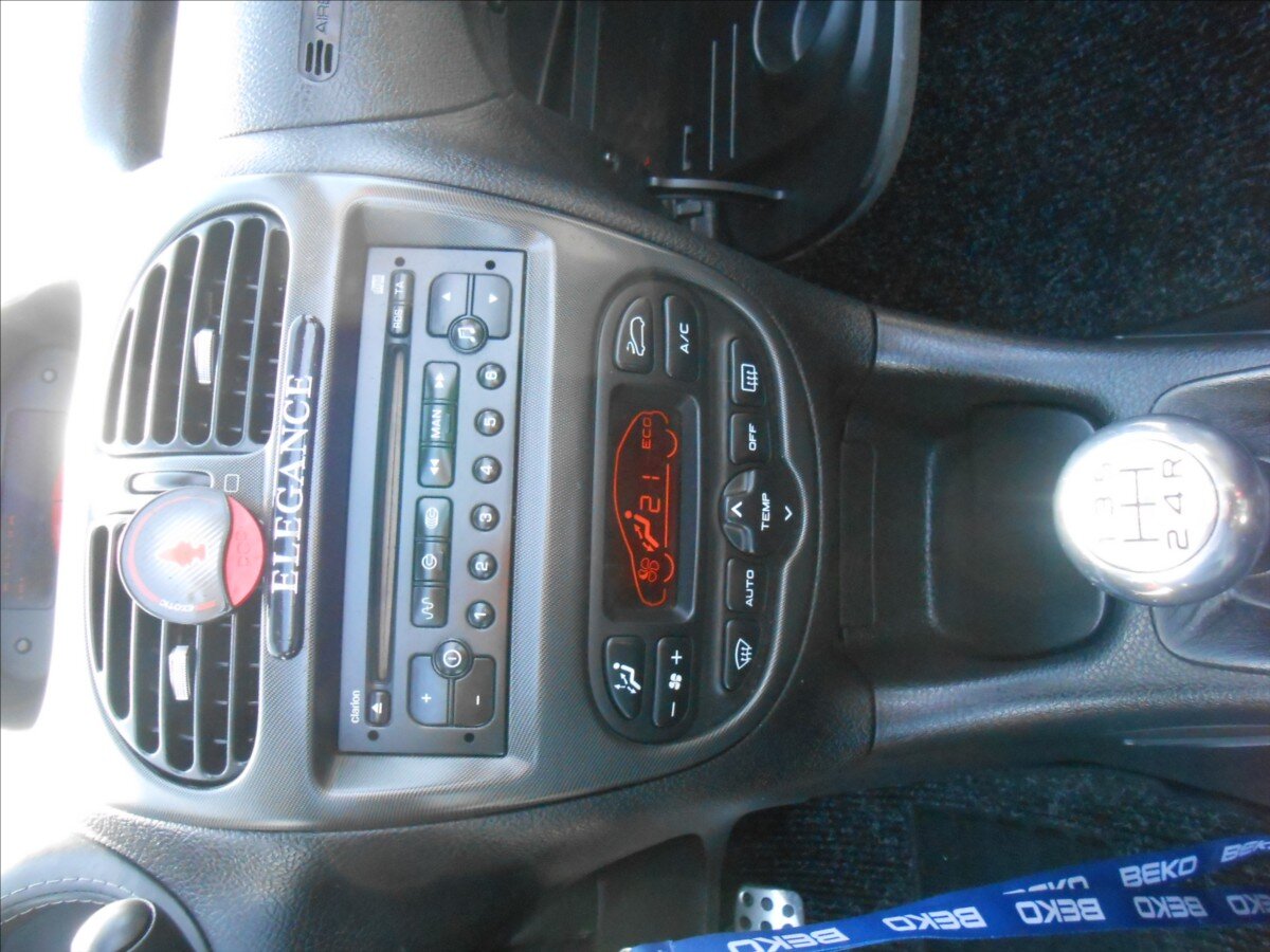 Peugeot 206 Kabriolet 1,6 l 80 kw