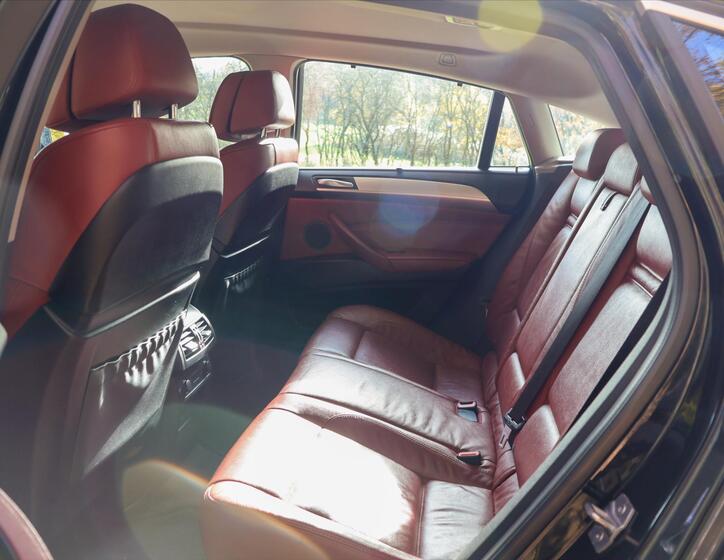 BMW X6 15