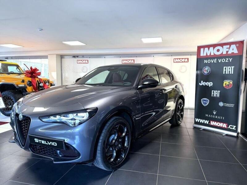 Alfa Romeo Stelvio SUV / Terénní 2,0 l 206 kw