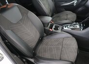 Opel Grandland SUV / Terénní 1,6 l 147 kw