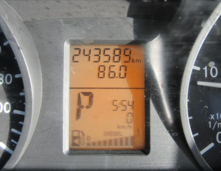 Mercedes-Benz Vito 15