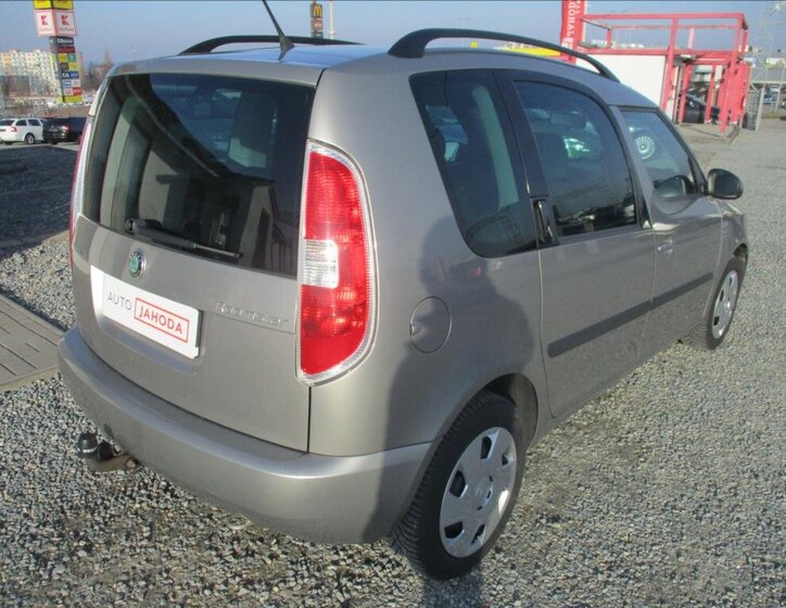 Škoda Roomster Kombi 1,4 l 63 kw