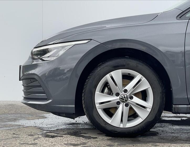 Volkswagen Golf 19