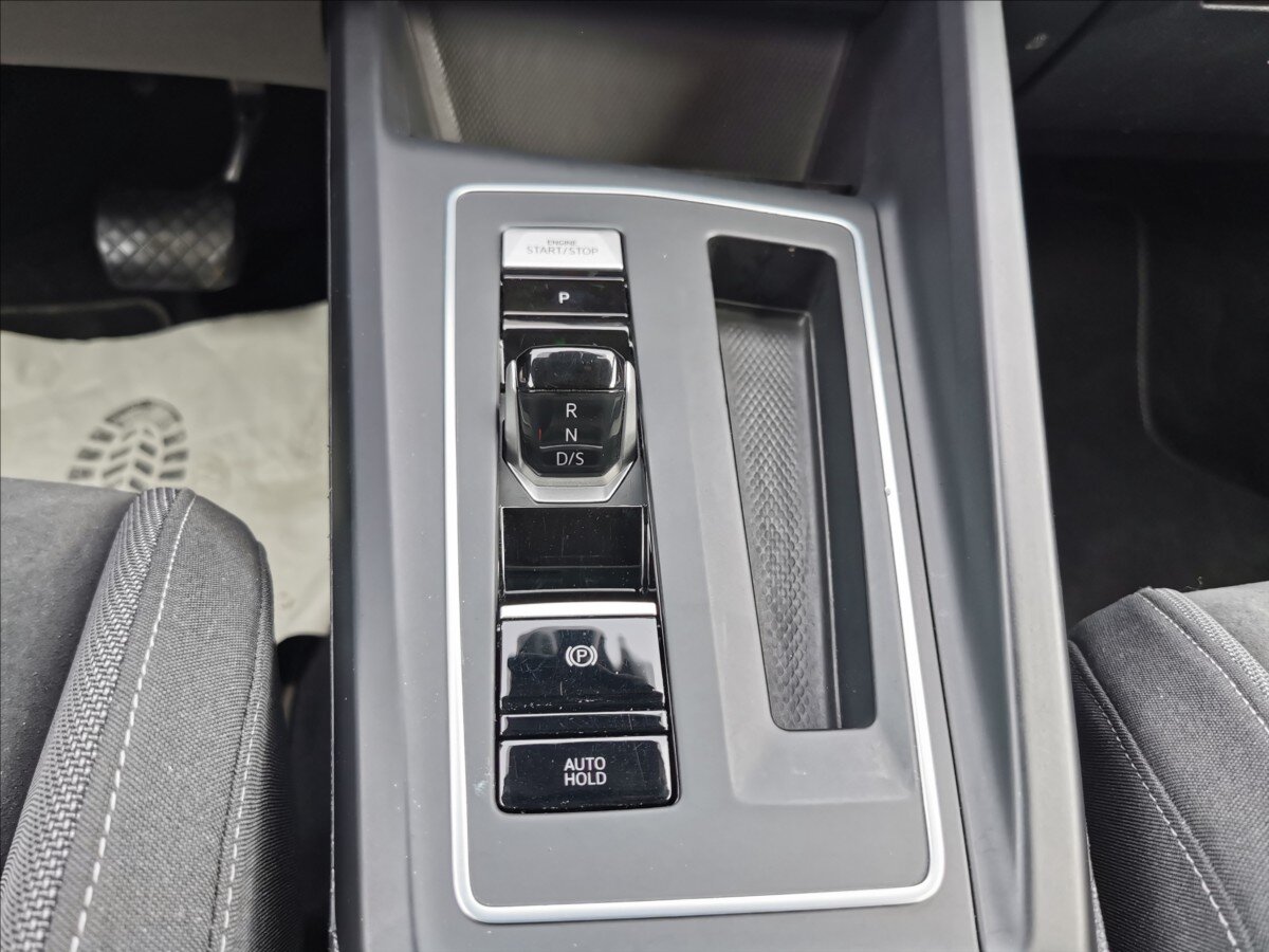 Volkswagen Golf Kombi 2,0 l 110 kw