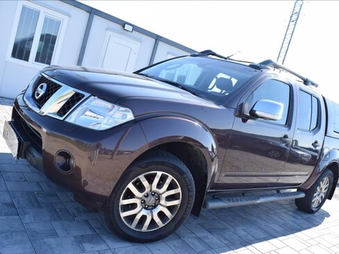 Nissan Navara Pick-up 3,0 l 170 kw