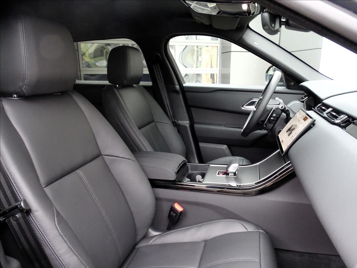 Land Rover Range Rover Velar SUV / Terénní 2,0 l 297 kw
