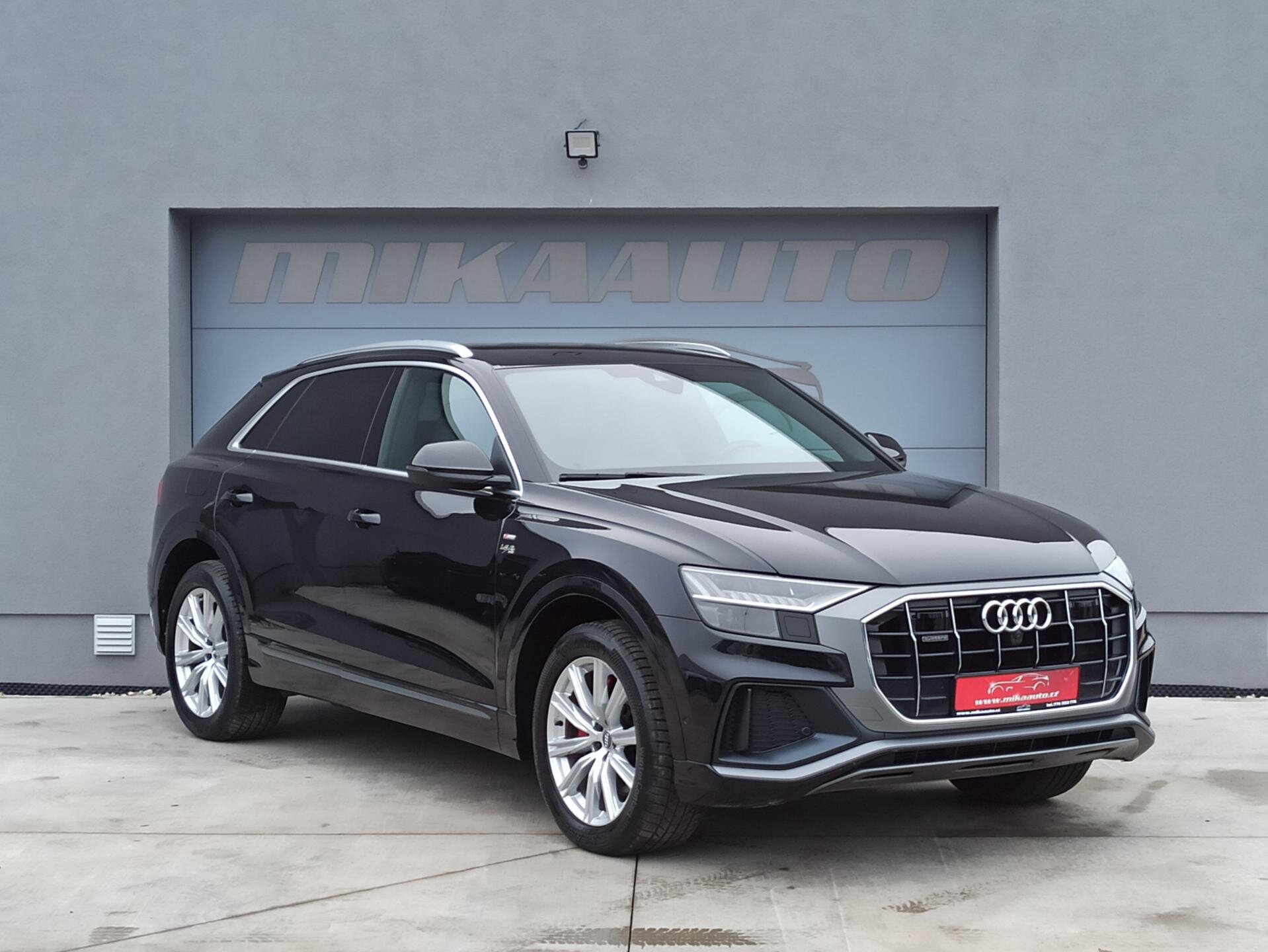 Audi Q8