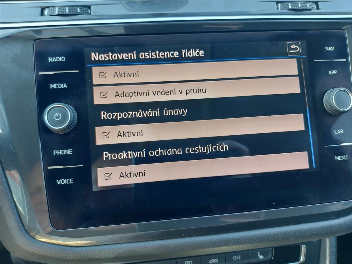 Volkswagen Tiguan Allspace SUV / Terénní 2,0 l 132 kw