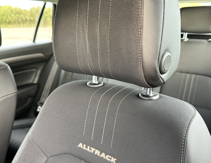 Volkswagen Passat 16