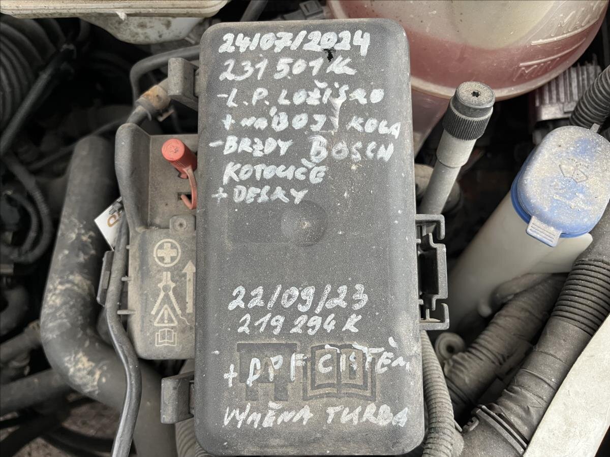 Ford Transit Skříň 2,2 l 74 kw