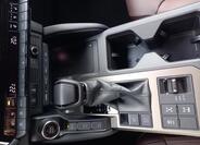 Toyota Land Cruiser 16