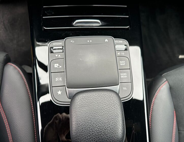 Mercedes-Benz CLA Kupé 1,3 l 100 kw