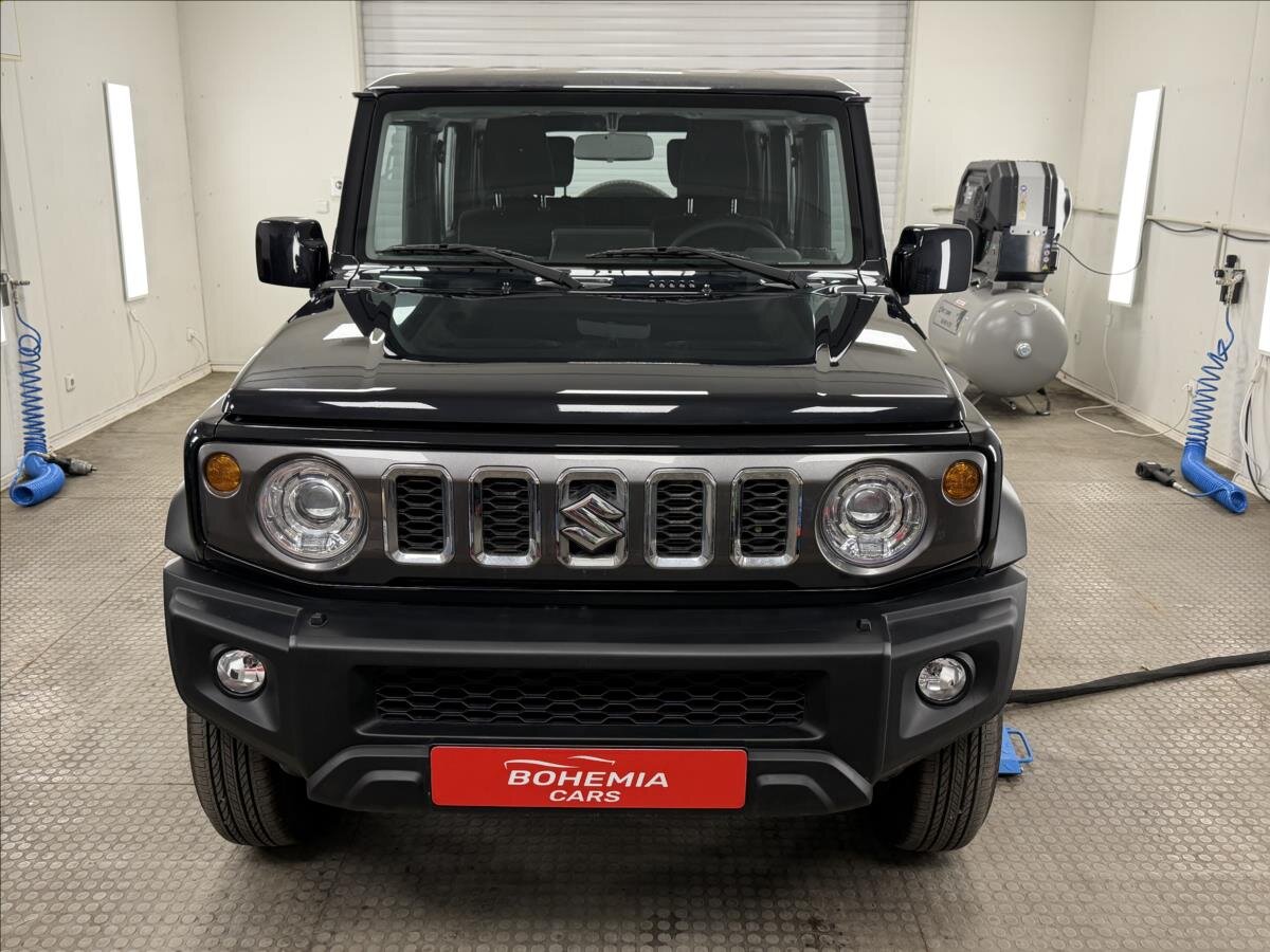 Suzuki Jimny SUV 1,5 l 75 kw