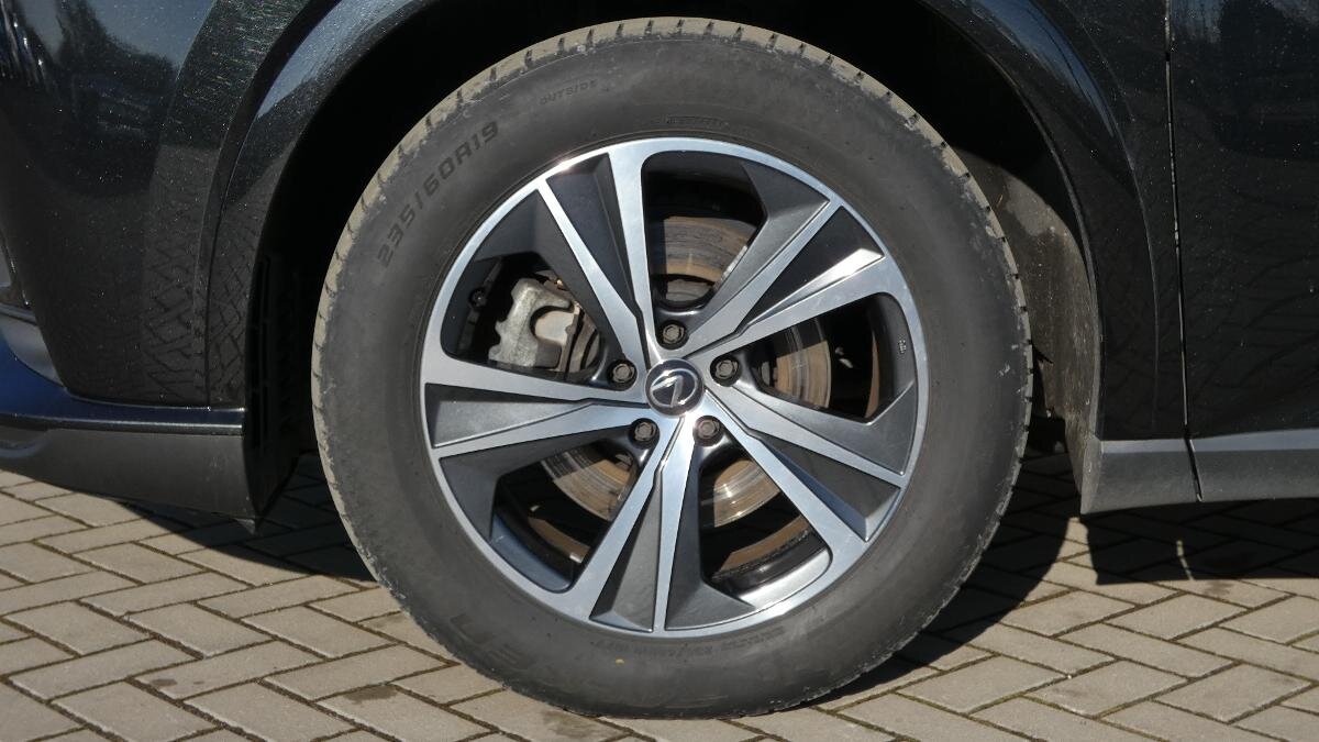 Lexus RX 350h SUV / Terénní 2,5 l 140 kw