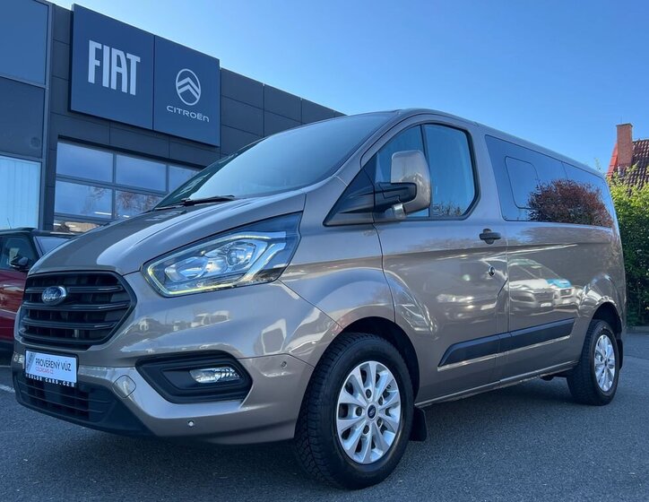 Ford Transit Custom Kombi 2,0 l 96 kw