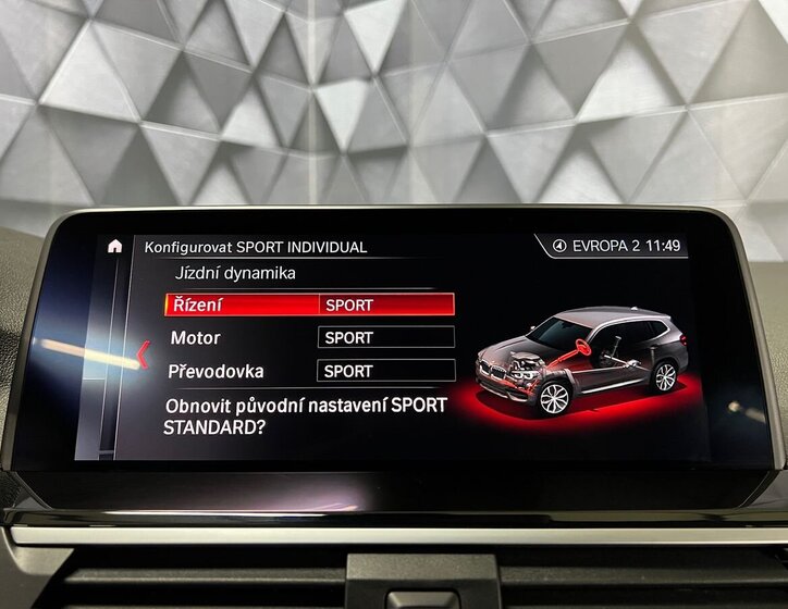 BMW X3 SUV / Terénní 3,0 l 195 kw