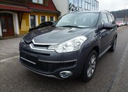 Citroën C-Crosser SUV / Terénní 2,2 l 115 kw