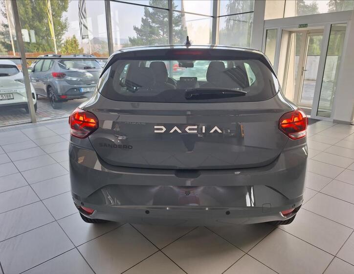 Dacia Sandero 4