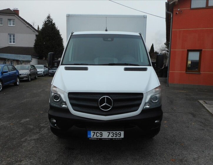 Mercedes-Benz Sprinter Skříň 2,1 l 120 kw
