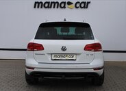 Volkswagen Touareg 6