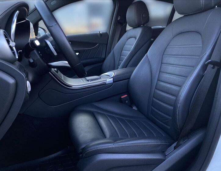 Mercedes-Benz GLC 10